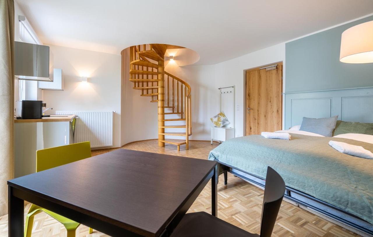 Sonnleitner Landhaus - Apartments Kotschach-Mauthen Eksteriør billede